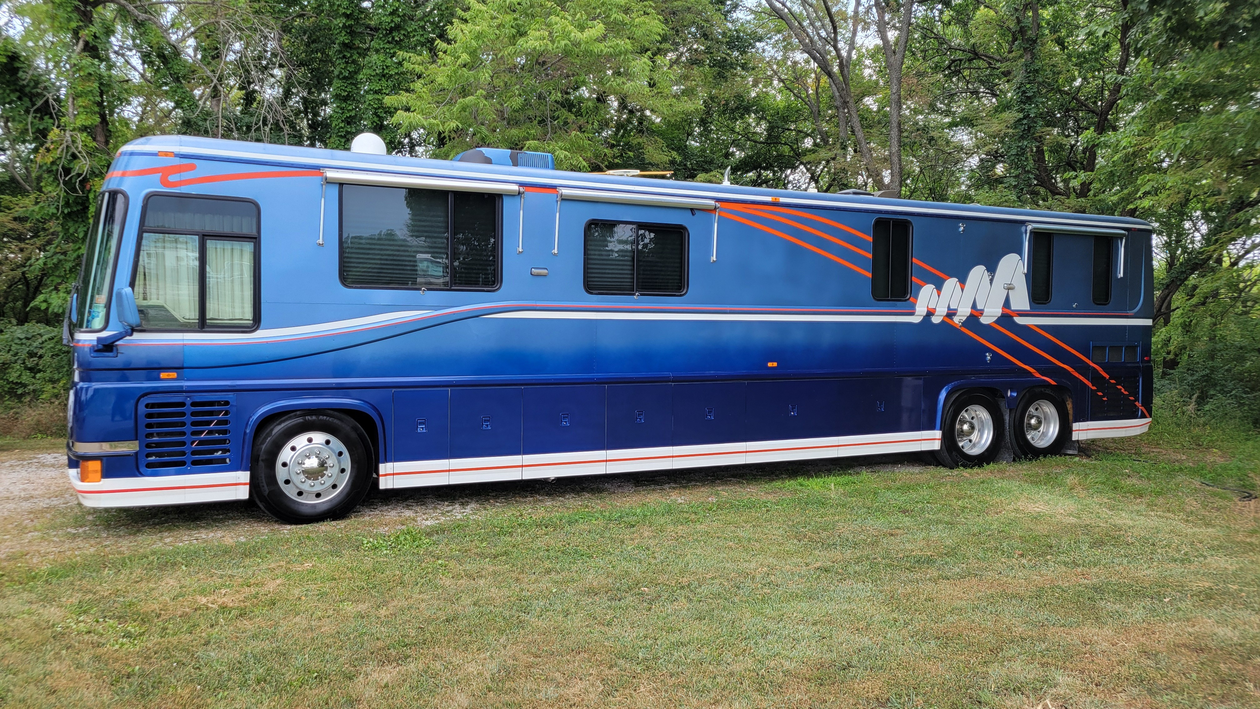 1994 Newell Coach CUSTOM 45 in lawrence KS