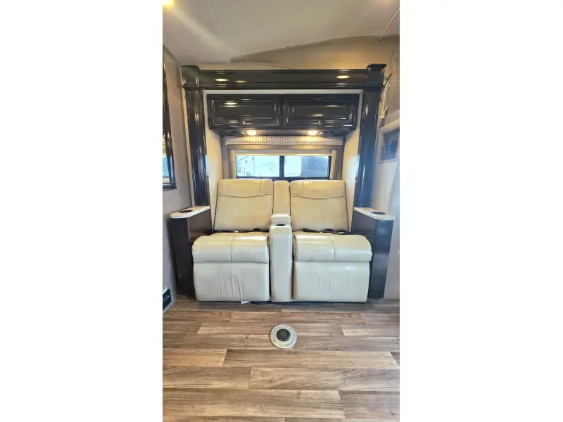 2018 THOR MOTOR COACH Synergy 24TT