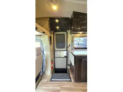 2018 THOR MOTOR COACH Synergy 24TT