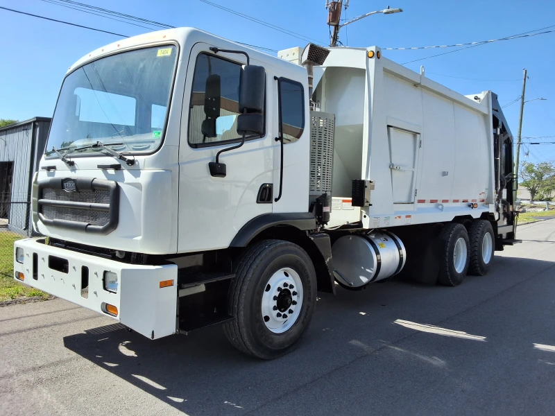 2019 AUTOCAR LLC XPERT