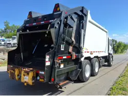 2019 AUTOCAR LLC XPERT