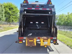 2019 AUTOCAR LLC XPERT