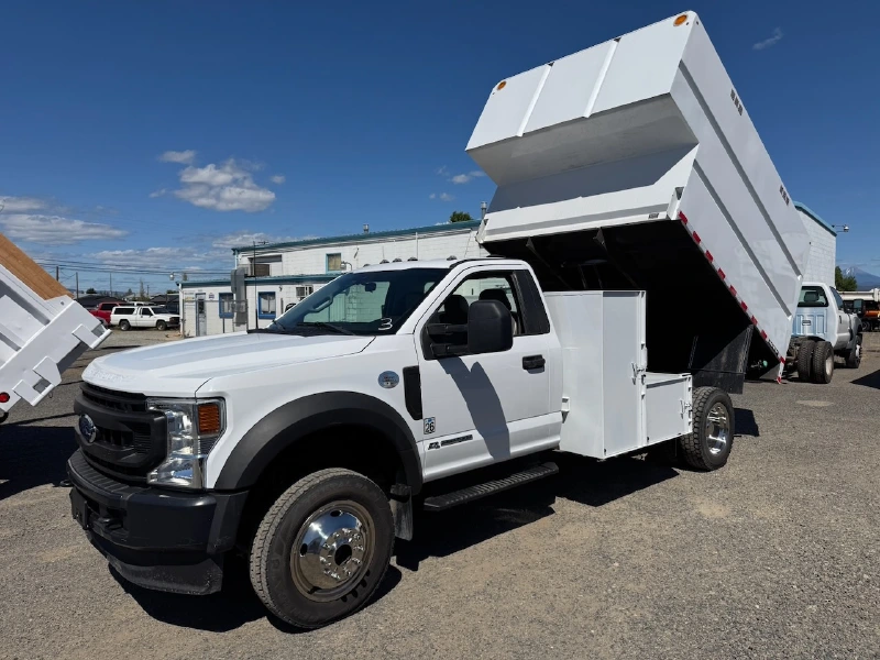 2022 FORD F550