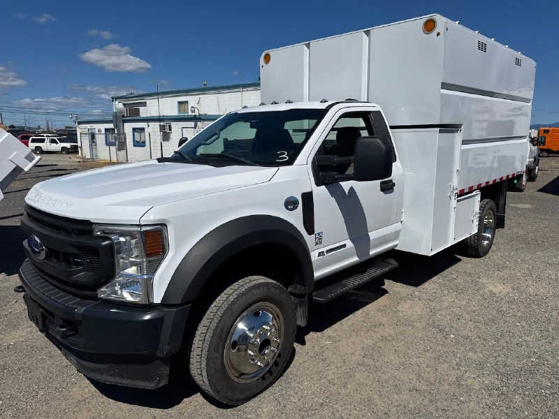 2022 FORD F550