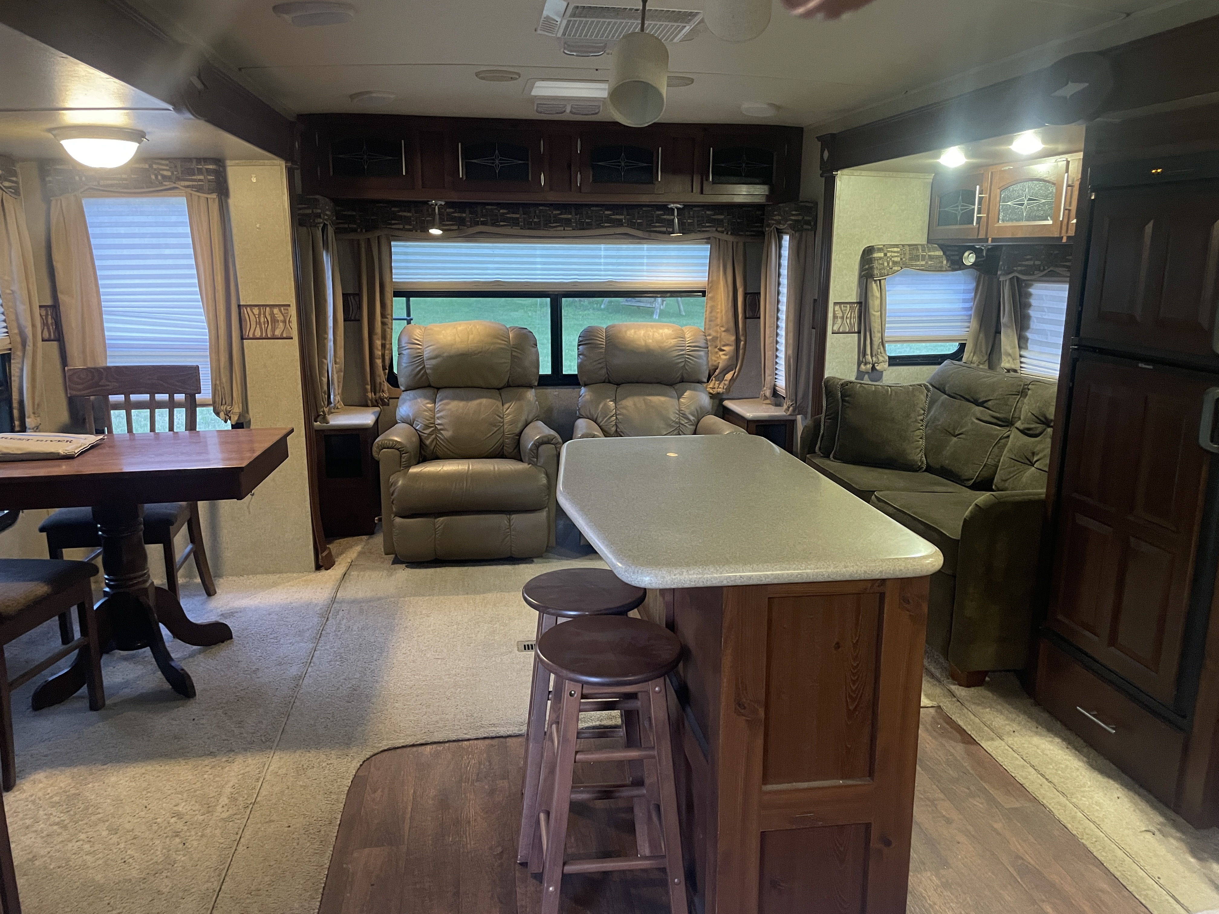 2014 Forest River ROCKWOOD LITE 8318SS in ubly MI
