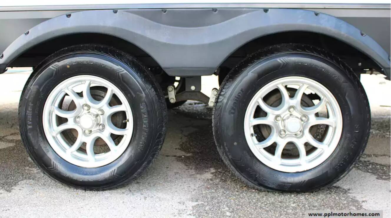 A photo of this 2020 Grand Design Imagine 2500RL