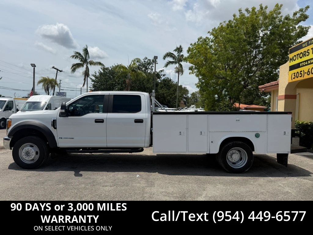 2017 FORD F550 in Miami, FL