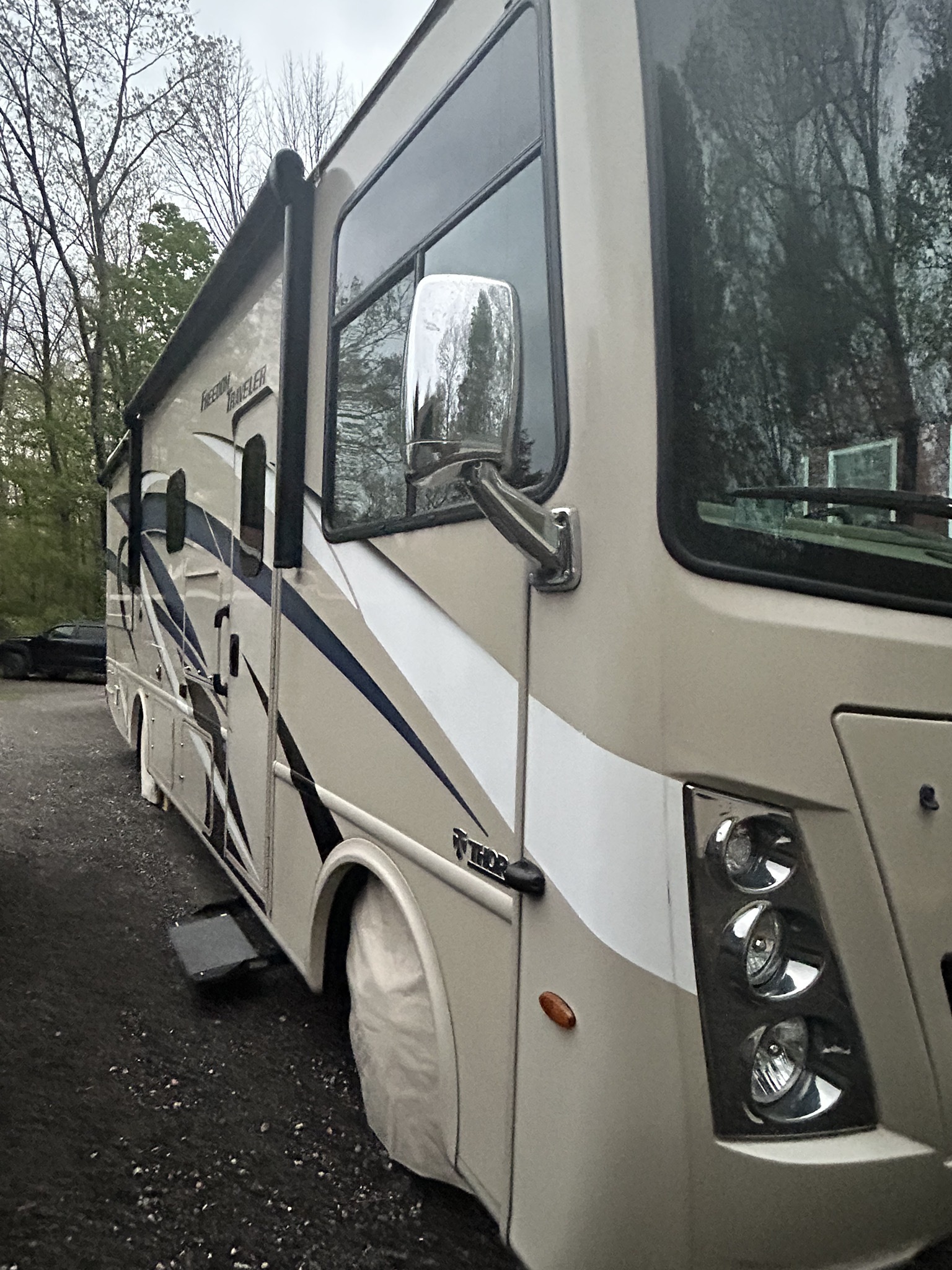 2021 Thor Motor Coach FREEDOM TRAVELER A27 in warwick MA