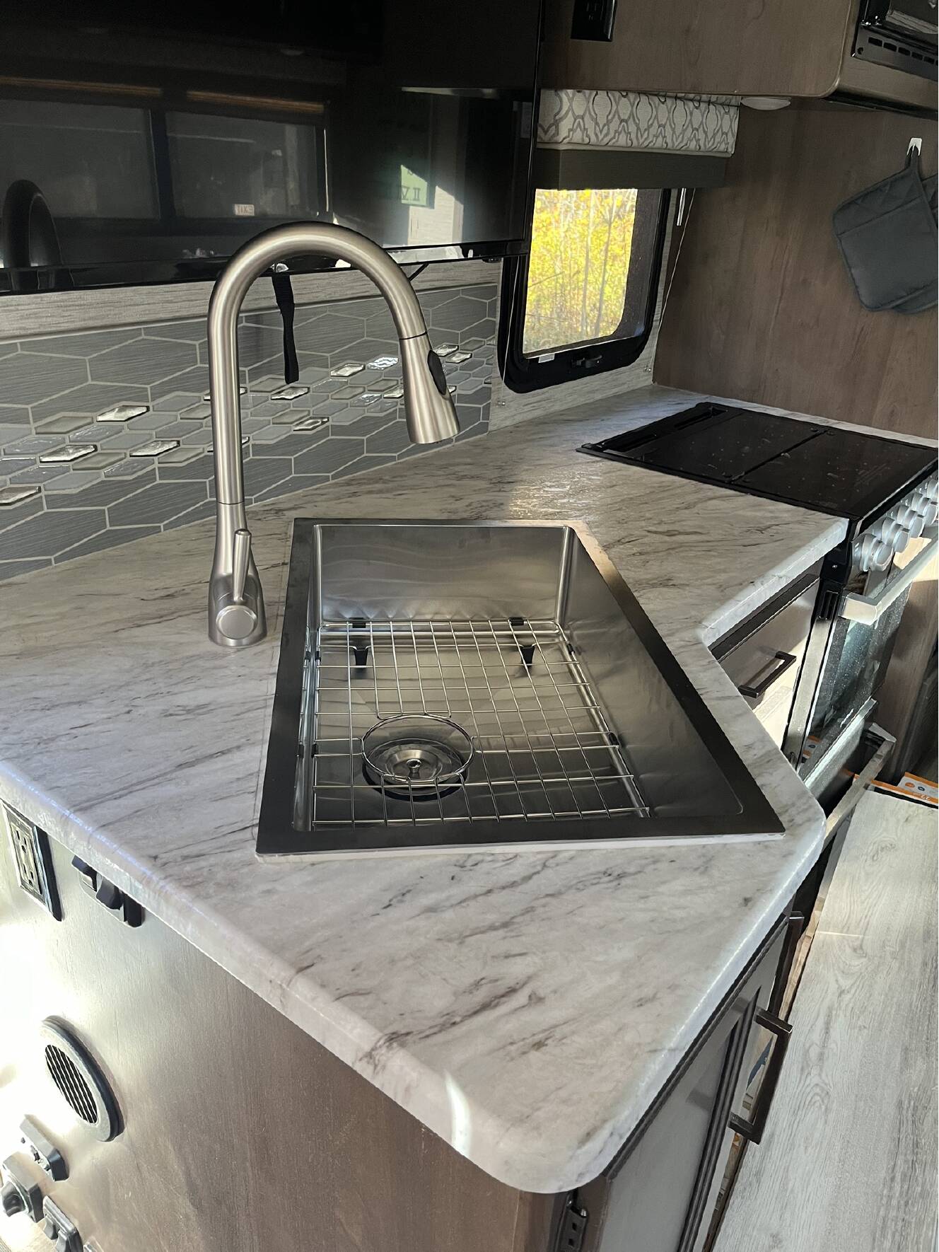 A photo of this 2021 Thor Motor Coach FREEDOM TRAVELER A27