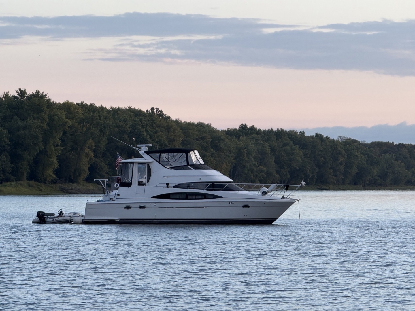 2005 Carver 444 Motor Yacht in arcadia MI
