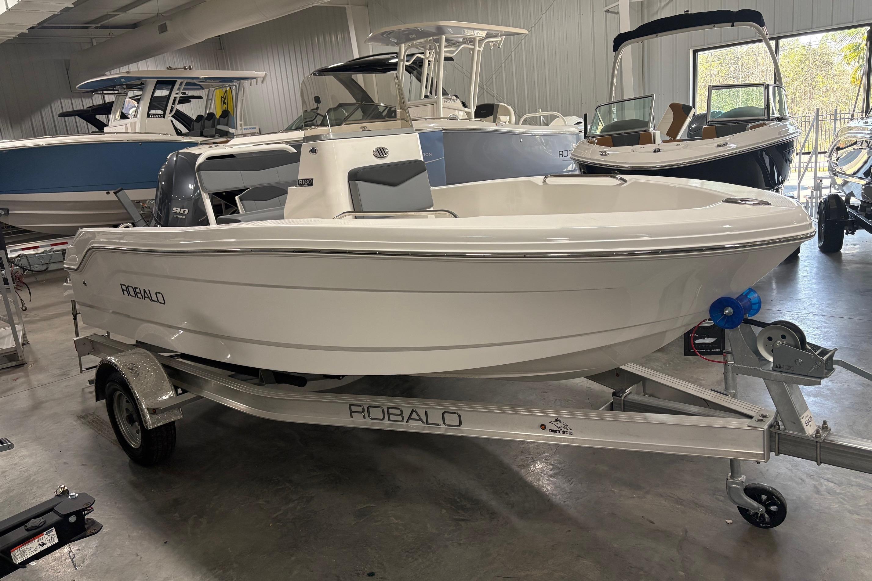 2026 Robalo R160 Center Console R360 in north carolina NC