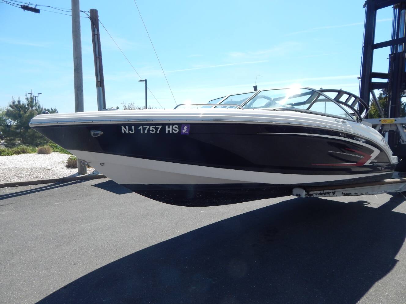 A photo of this 2023 Chaparral 23 SSi