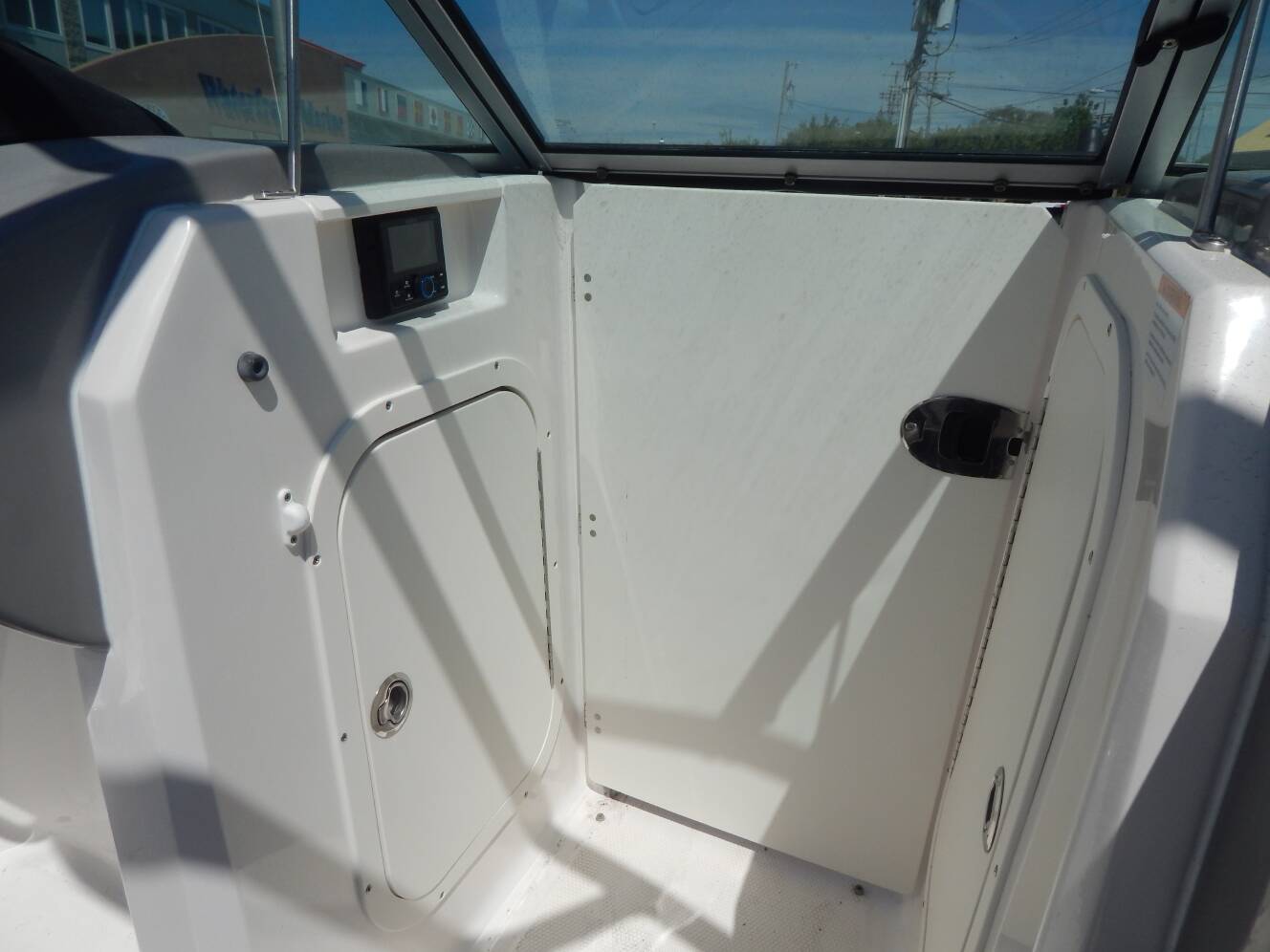 A photo of this 2023 Chaparral 23 SSi