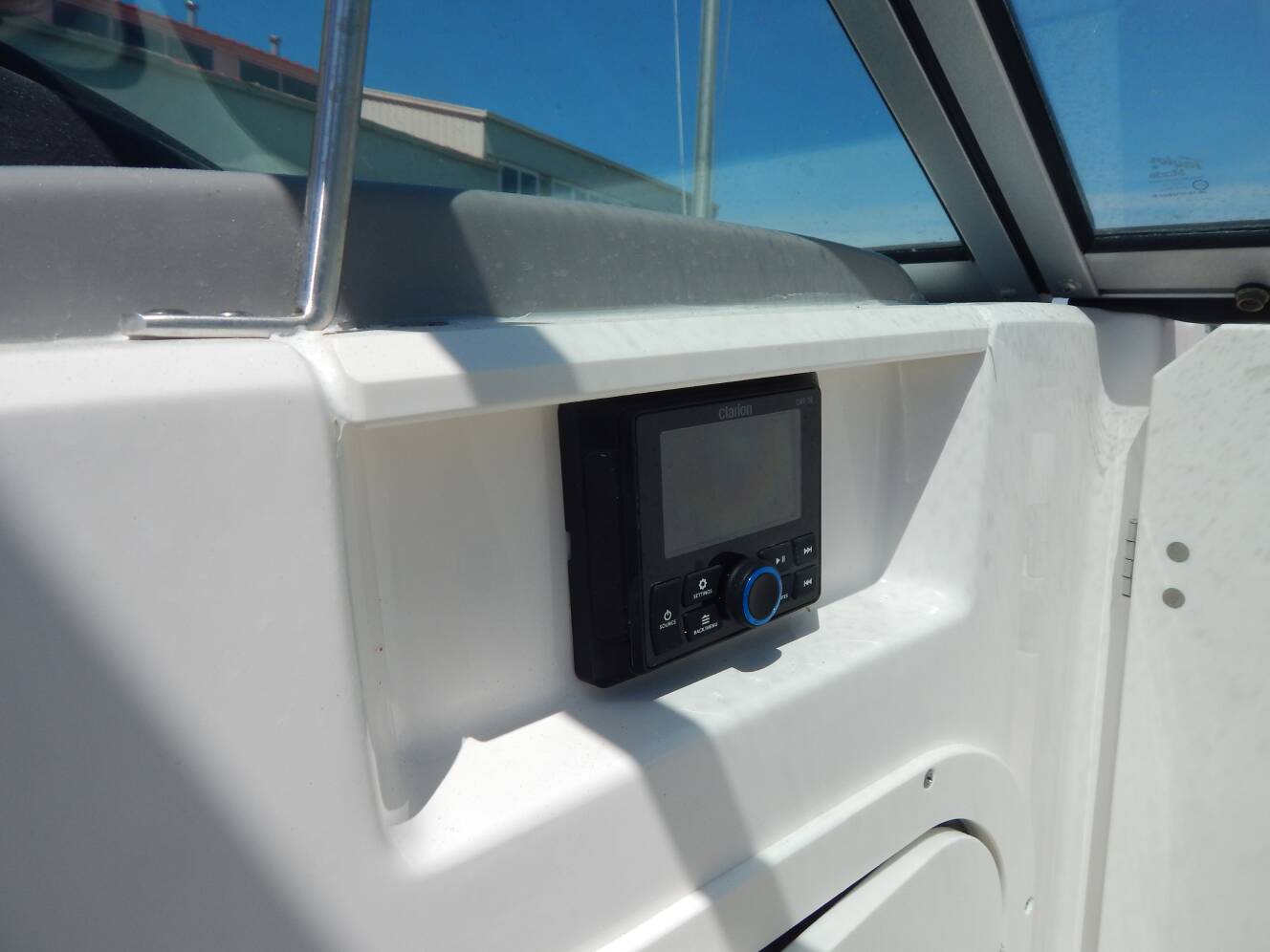 A photo of this 2023 Chaparral 23 SSi
