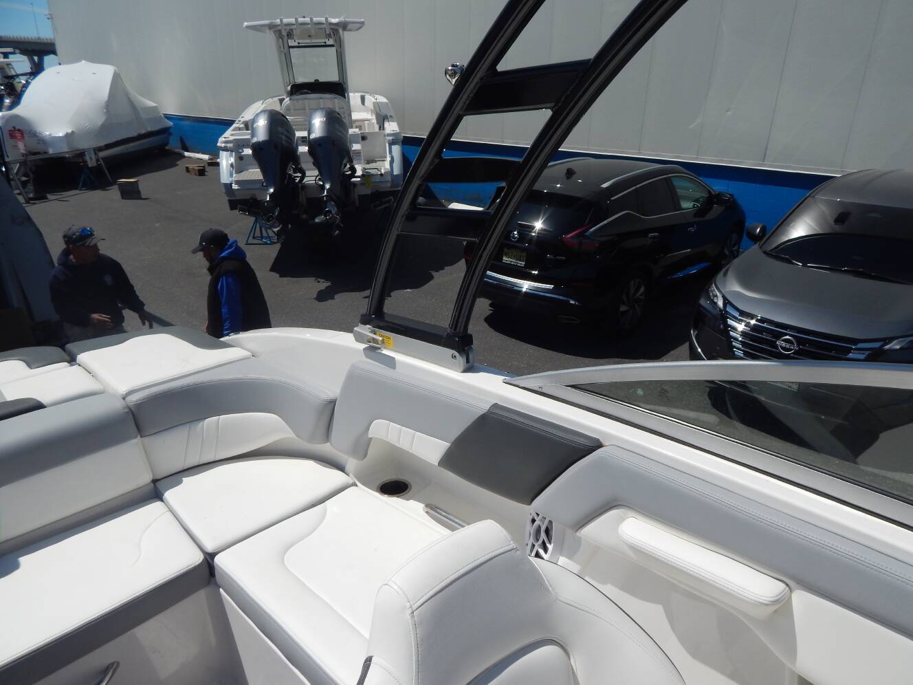 A photo of this 2023 Chaparral 23 SSi
