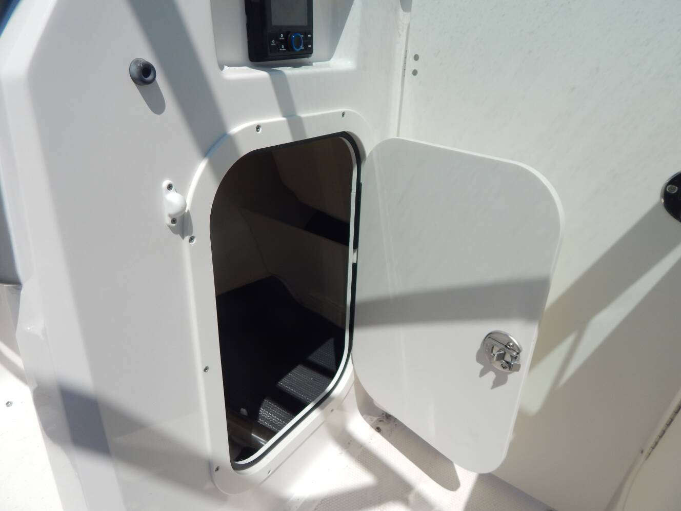 A photo of this 2023 Chaparral 23 SSi
