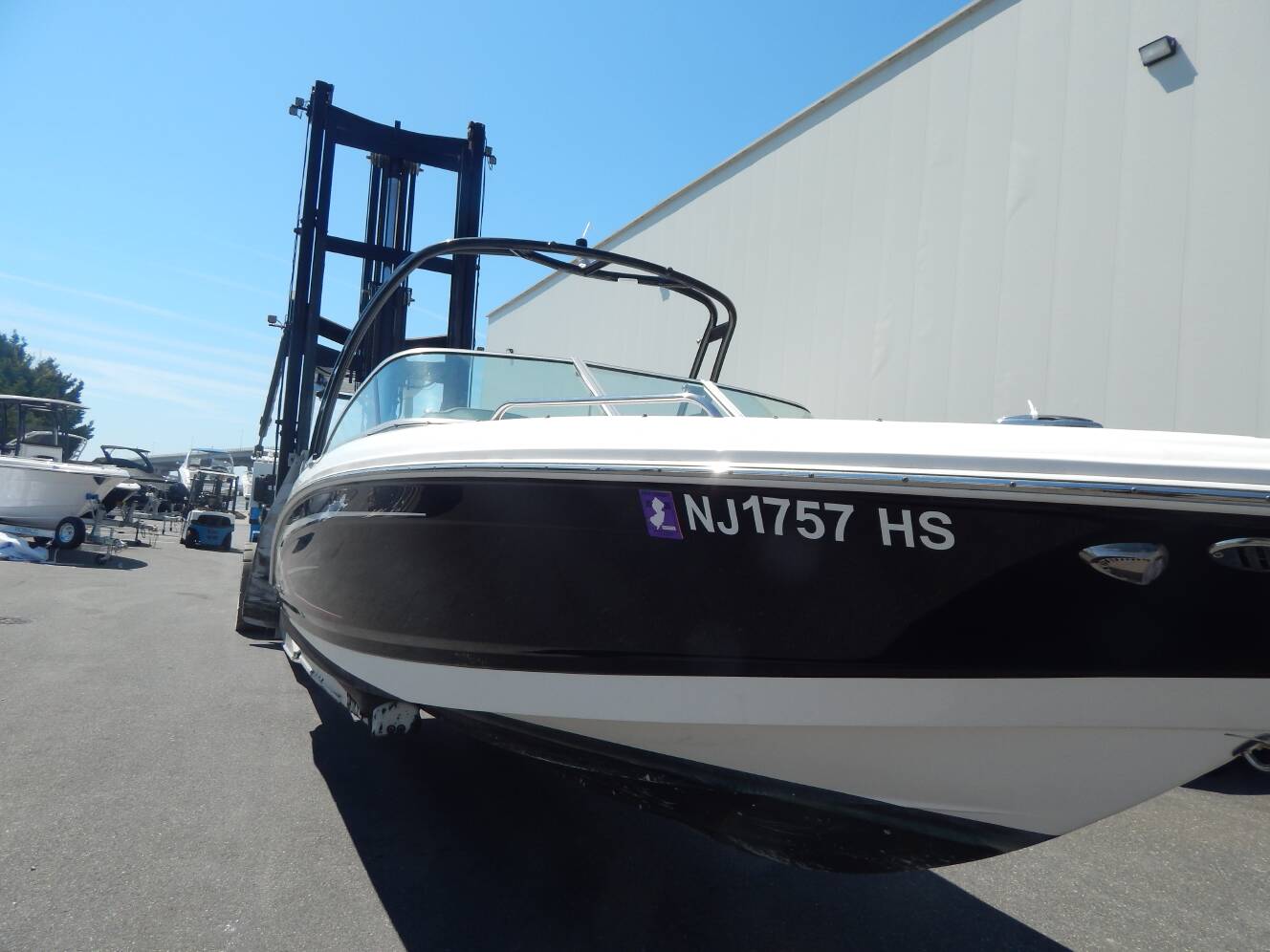 A photo of this 2023 Chaparral 23 SSi