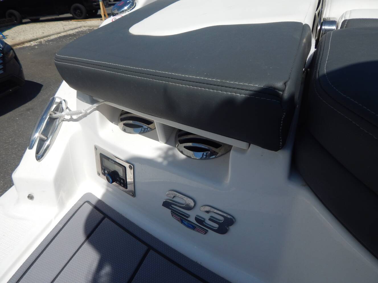 A photo of this 2023 Chaparral 23 SSi
