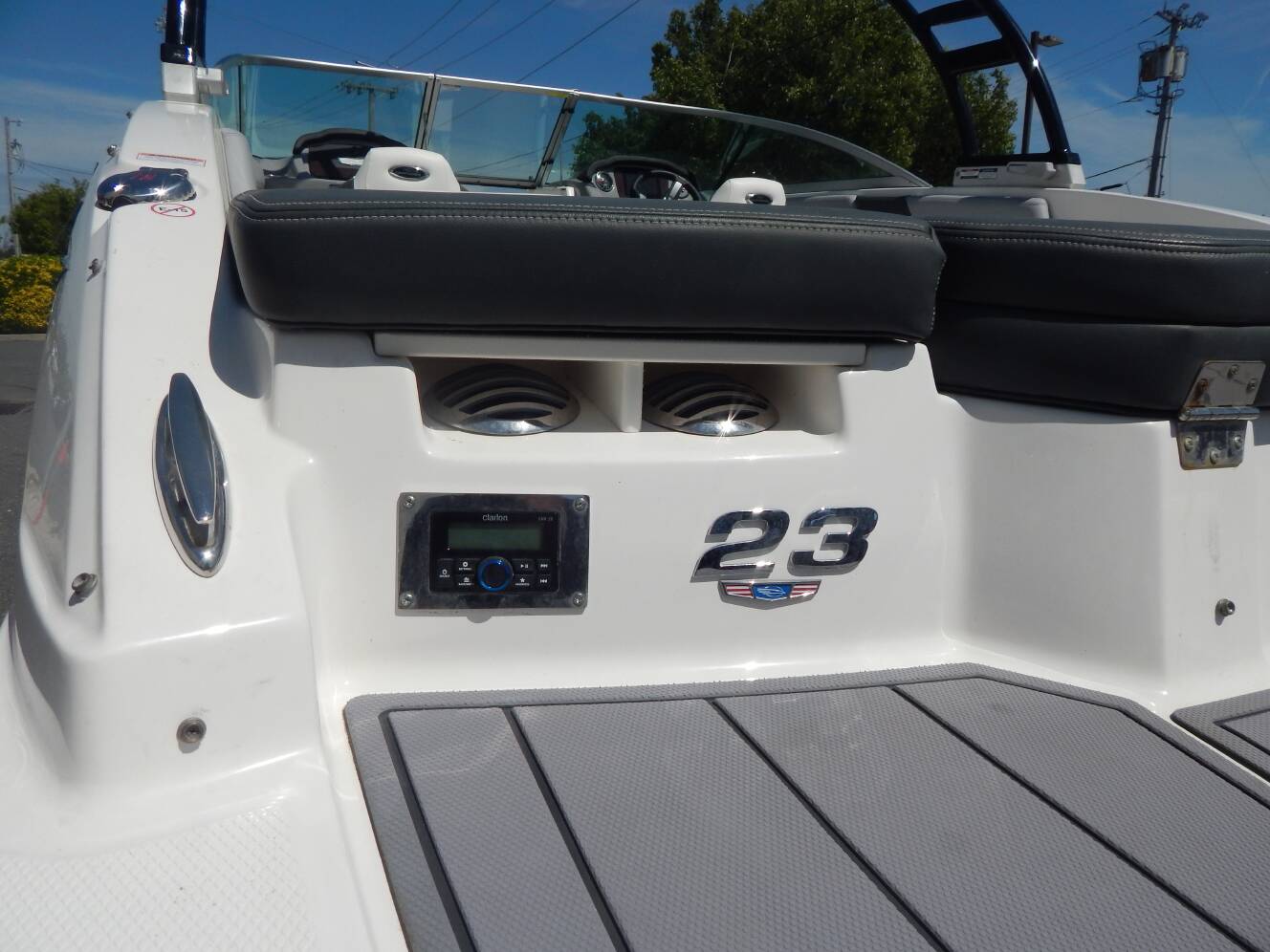 A photo of this 2023 Chaparral 23 SSi