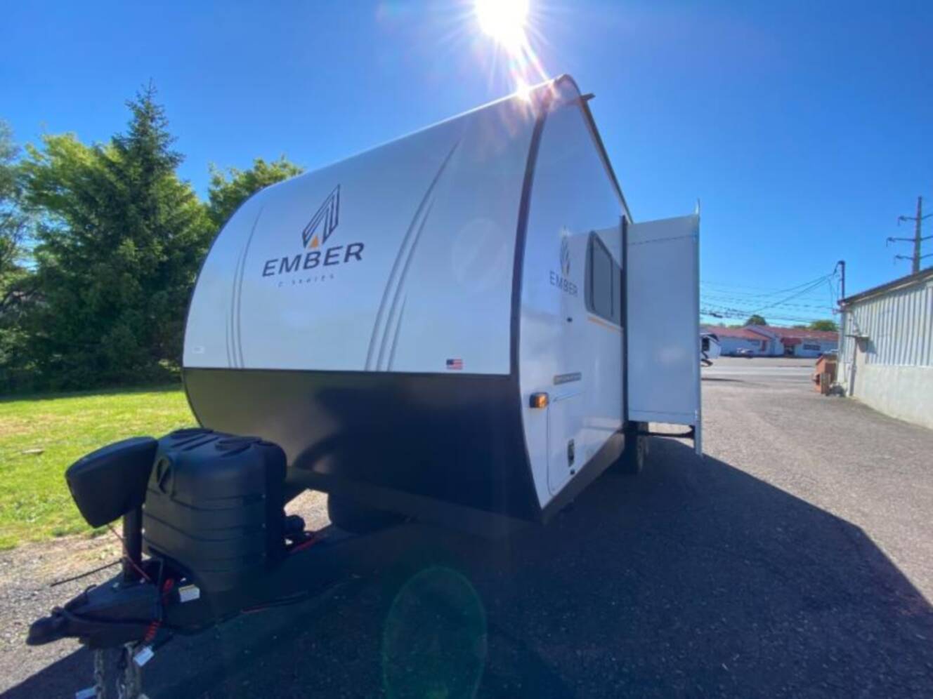A photo of this 2026 Ember Rv E-Series 22MLQ