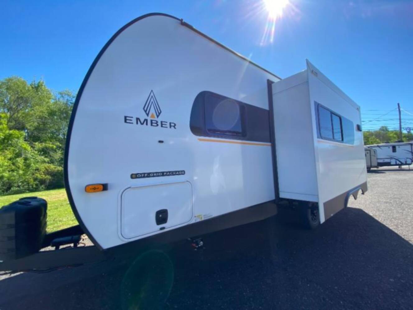 A photo of this 2026 Ember Rv E-Series 22MLQ