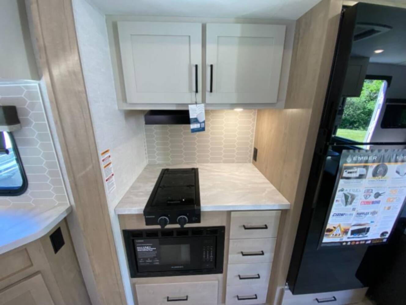 A photo of this 2026 Ember Rv E-Series 22MLQ