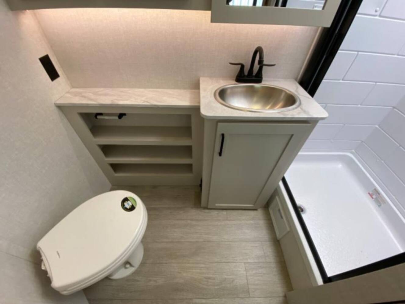 A photo of this 2026 Ember Rv E-Series 22MLQ
