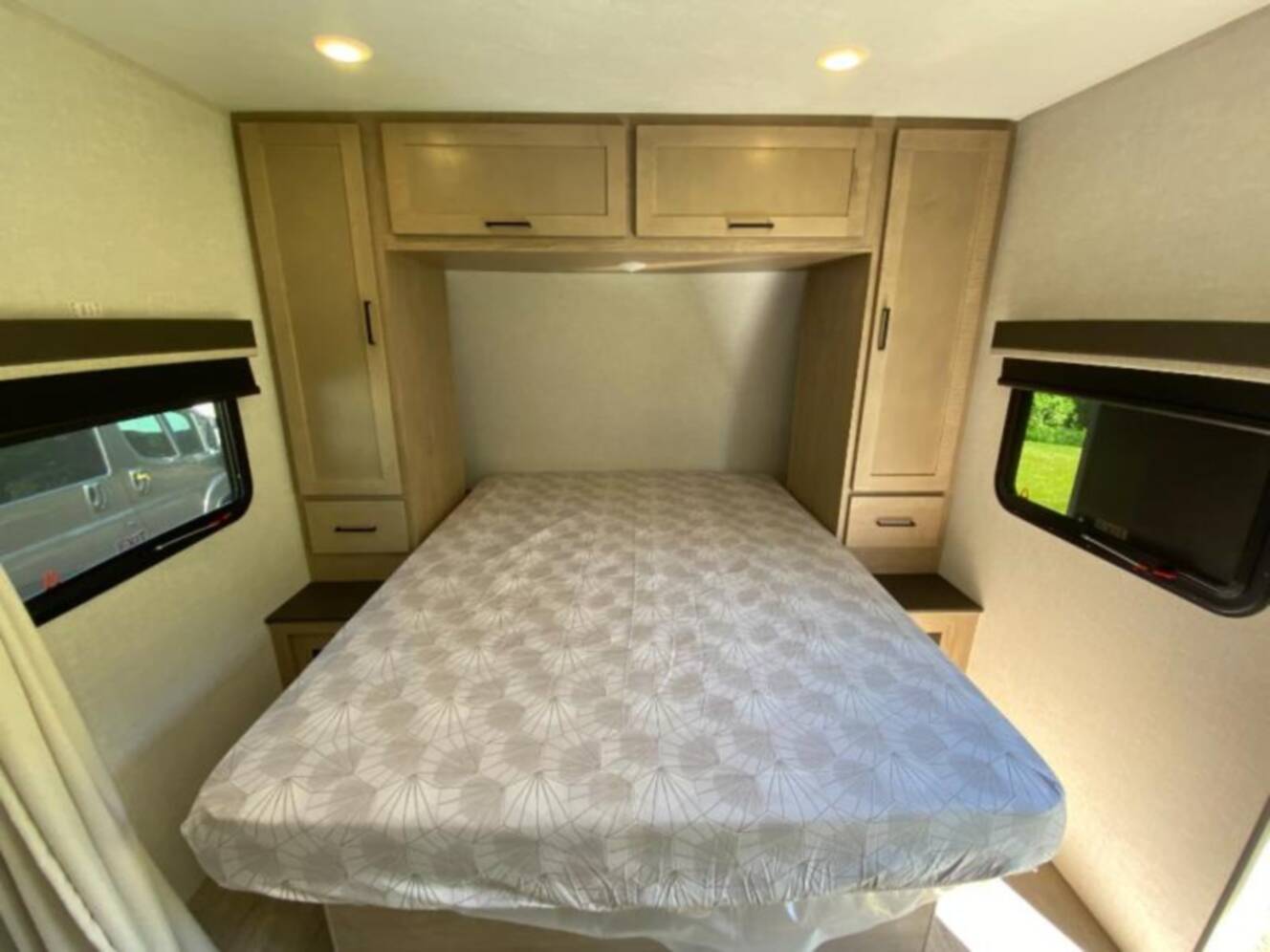 A photo of this 2026 Ember Rv E-Series 22MLQ