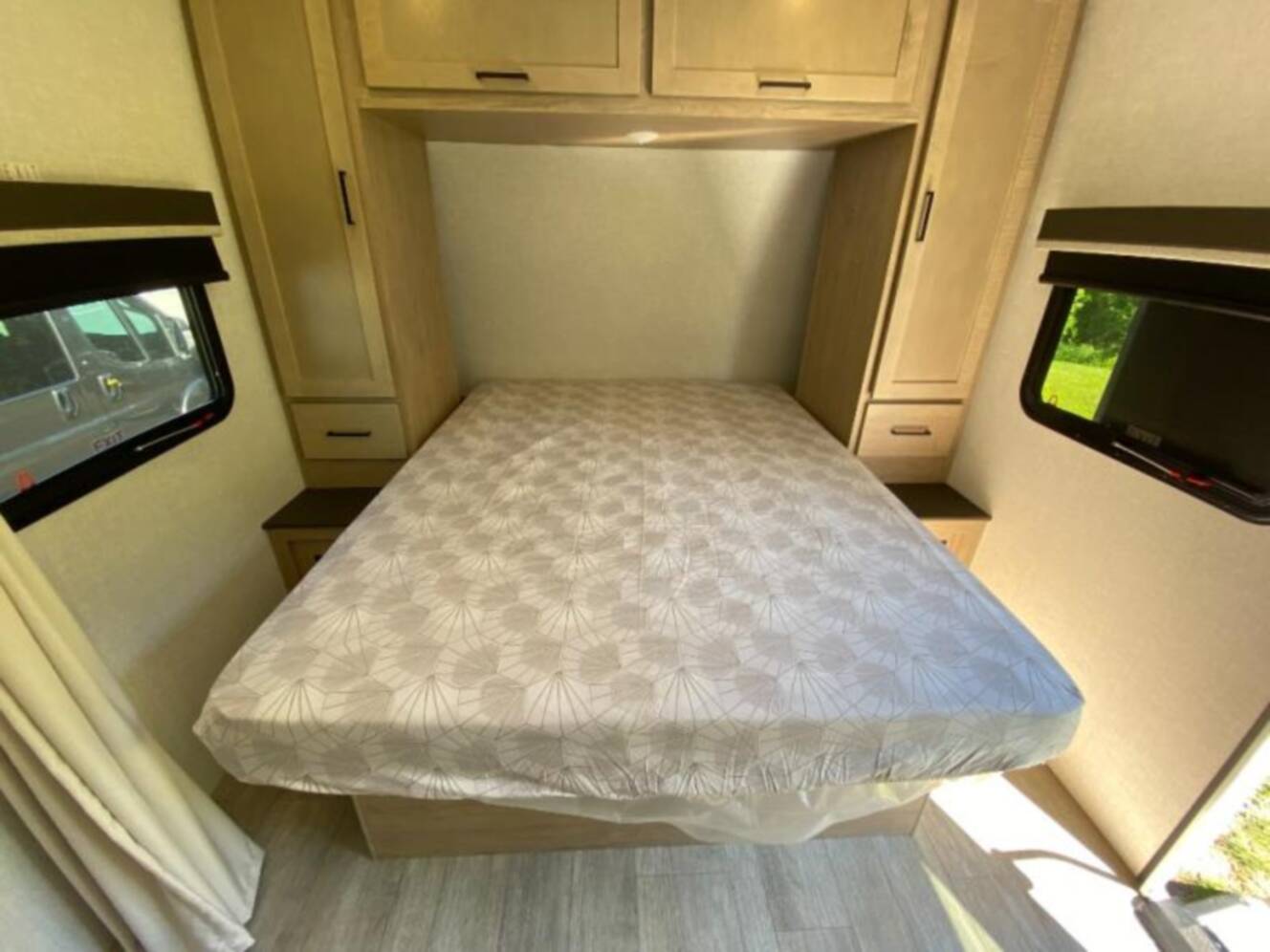 A photo of this 2026 Ember Rv E-Series 22MLQ