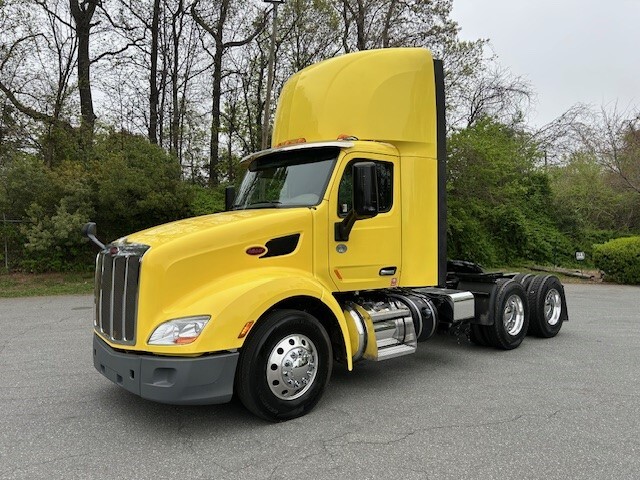 2020 PETERBILT 579 in Charlotte, NC