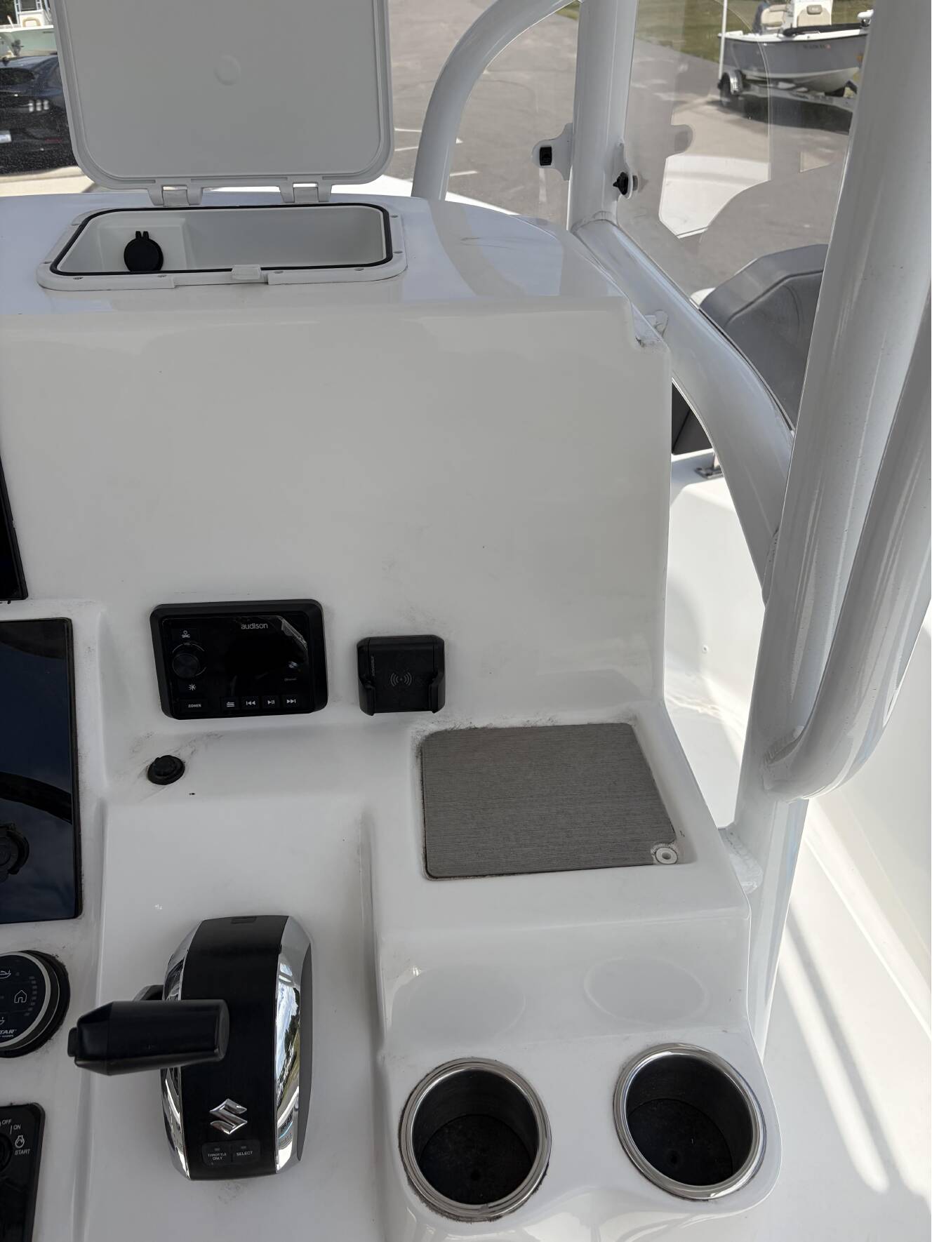 A photo of this 2026 Sea Pro 250 Bay Boat