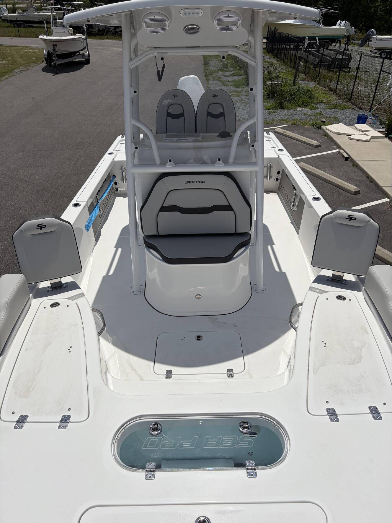 A photo of this 2026 Sea Pro 250 Bay Boat