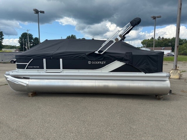 2026 Sweetwater Fishing 2086 F 2486 FC in roaming shores OH