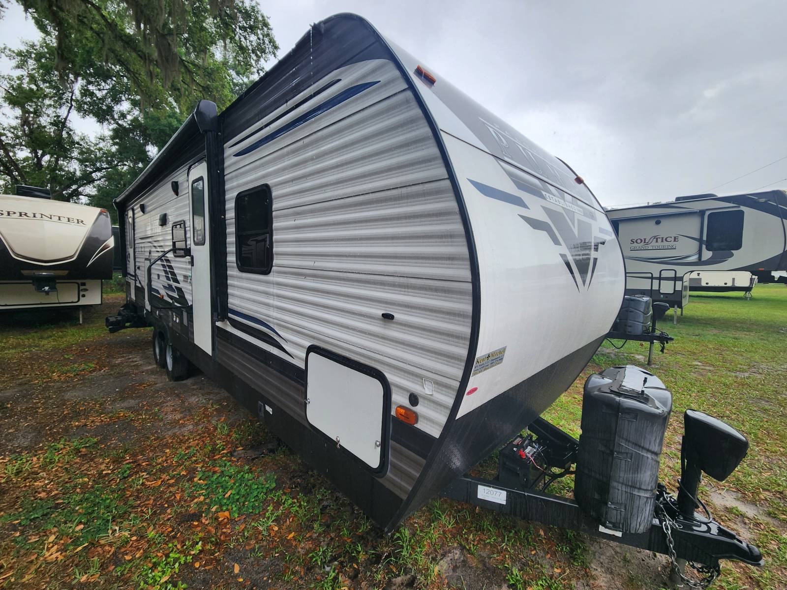 2021 Forest River PALOMINO PUMA 28BHSS in ocala FL