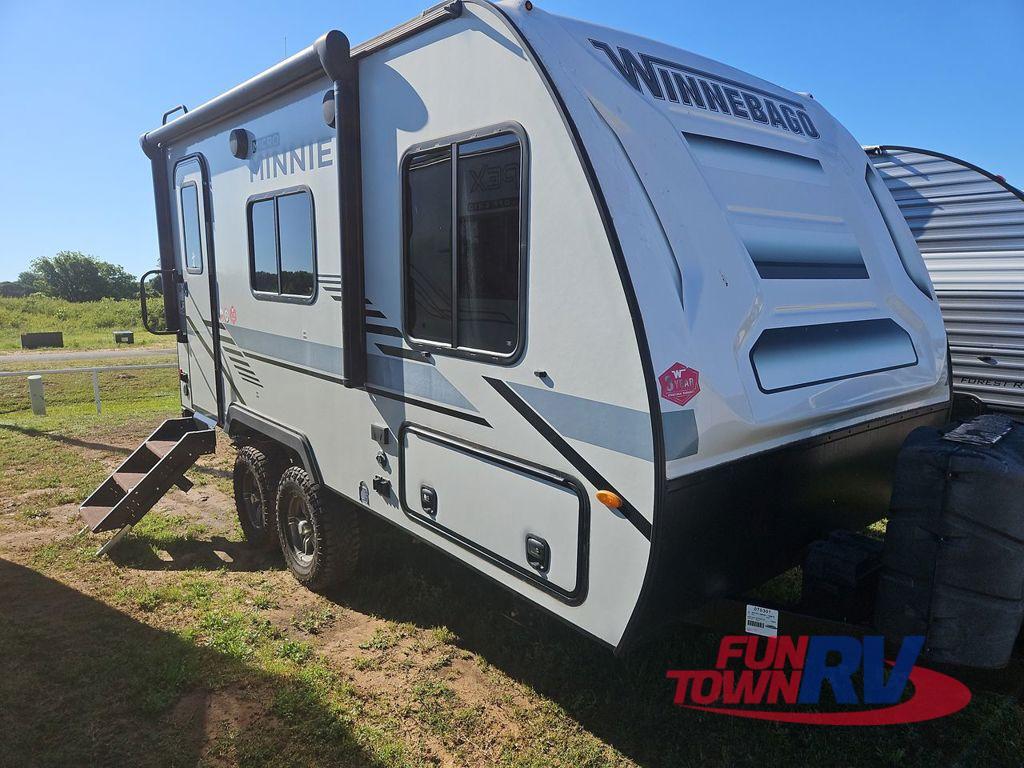 2022 Winnebago Industries Towables Micro Minnie 1708FB RV
