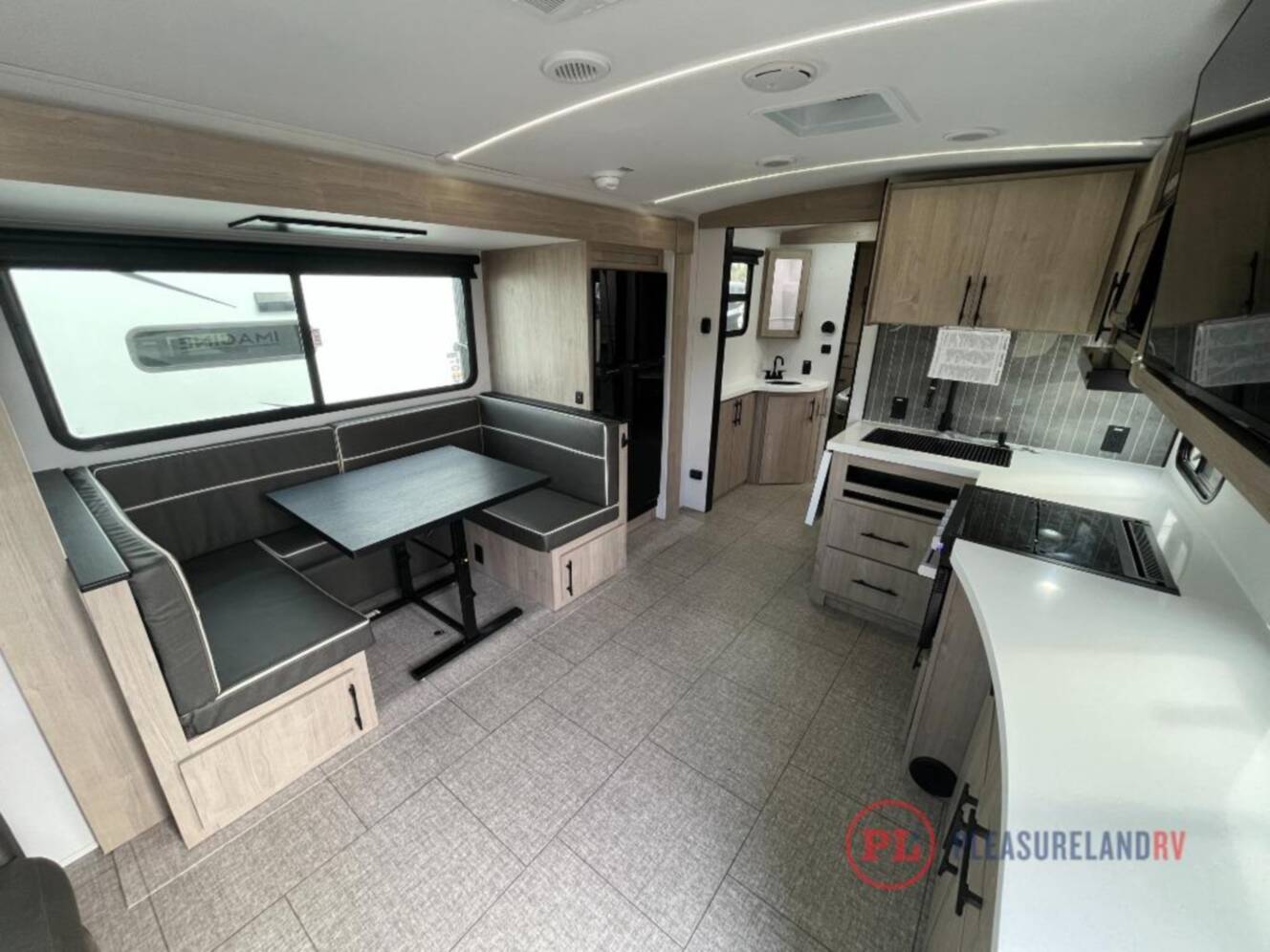 A photo of this 2025 Grand Design Imagine 2500RL