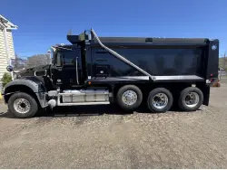 2025 Mack GR84F