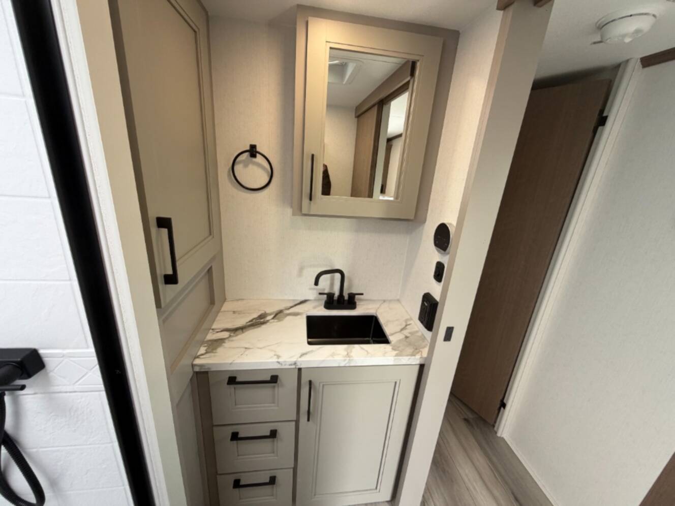 A photo of this 2026 Kz Durango Half-Ton D286BHD