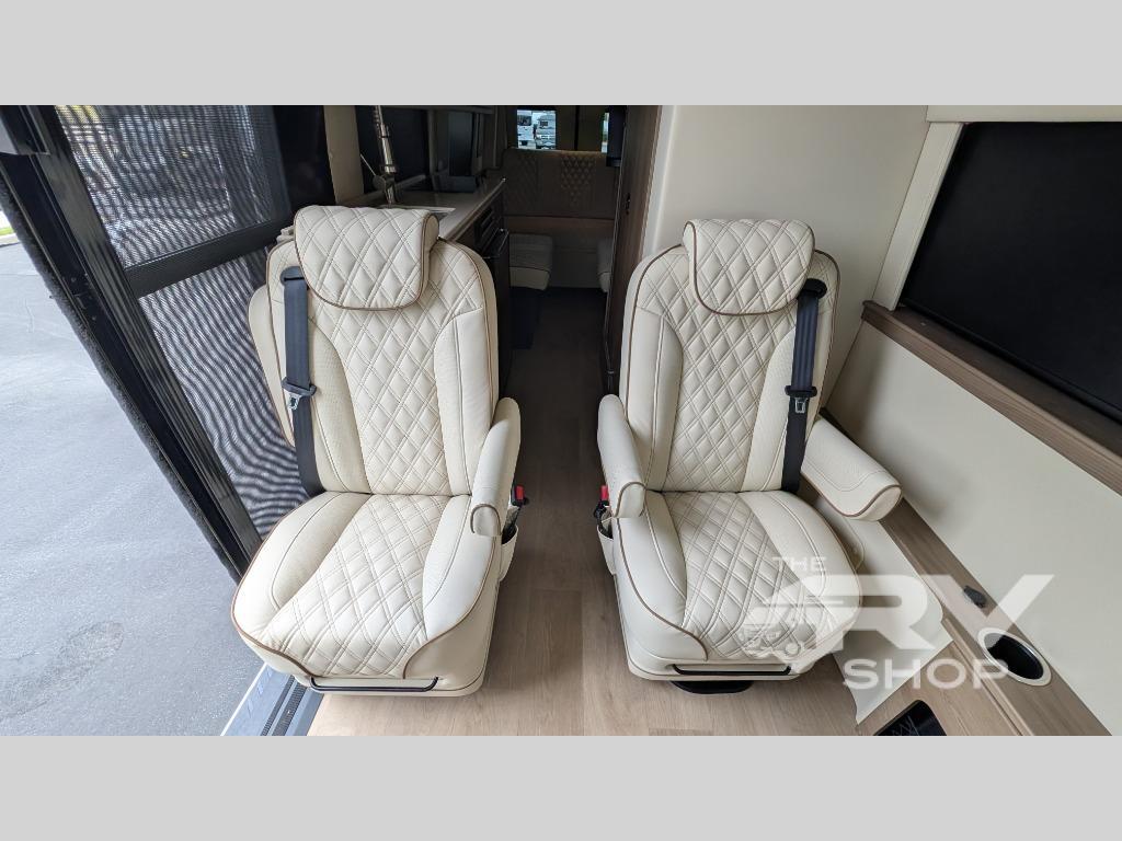 2026 Midwest Automotive Designs Passage MD4 170 in ventura CA