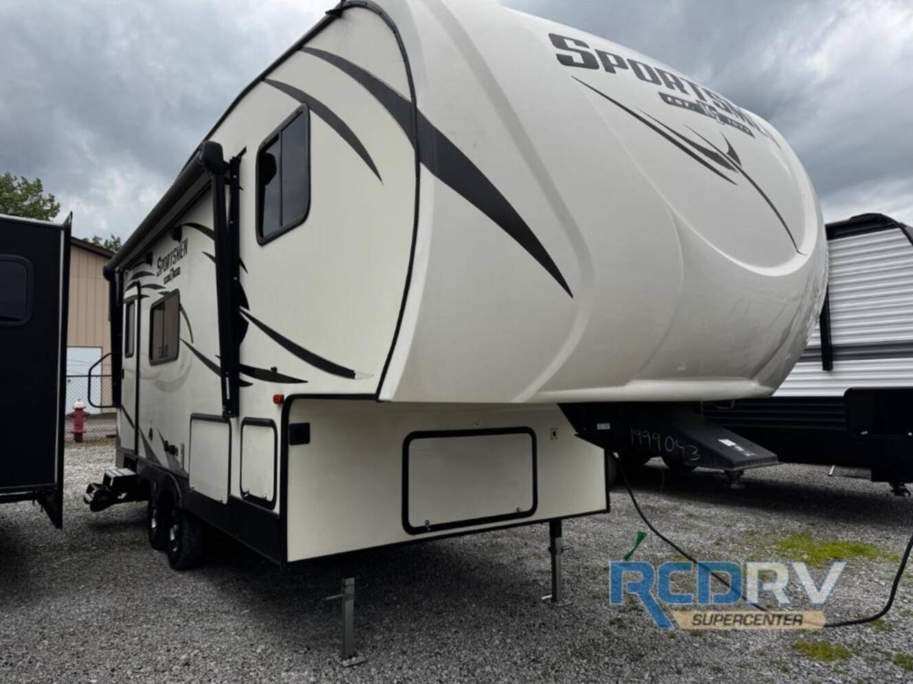 A photo of this 2018 Kz Sportsmen 231RK