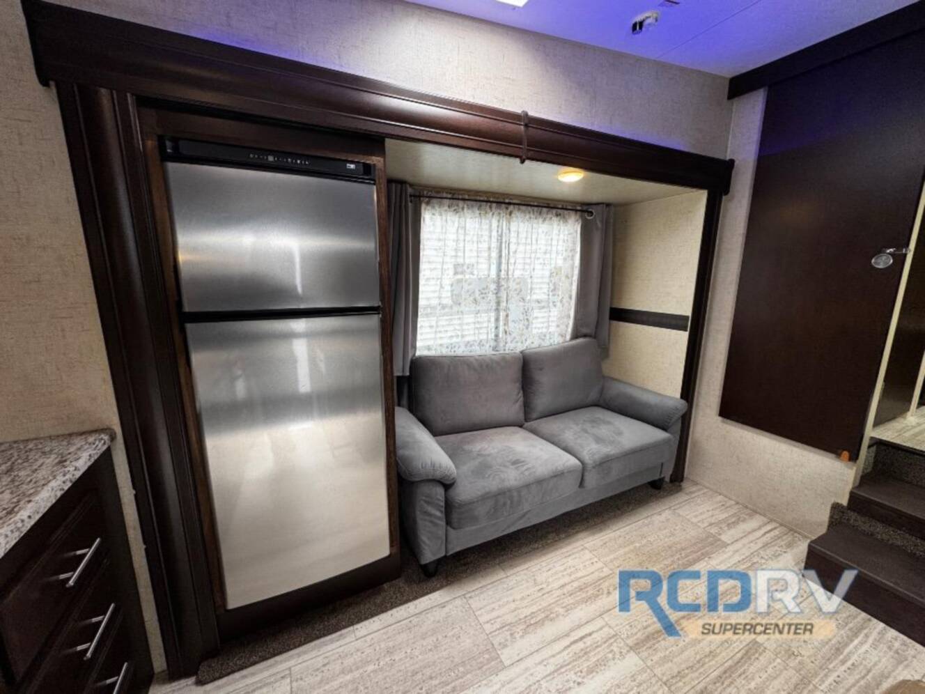 A photo of this 2018 Kz Sportsmen 231RK