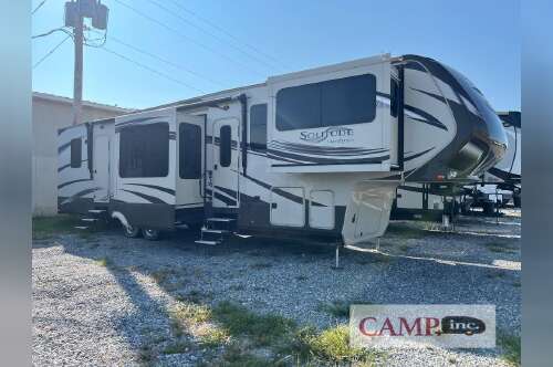 2015 Grand Design Solitude 379FL in mcalester OK