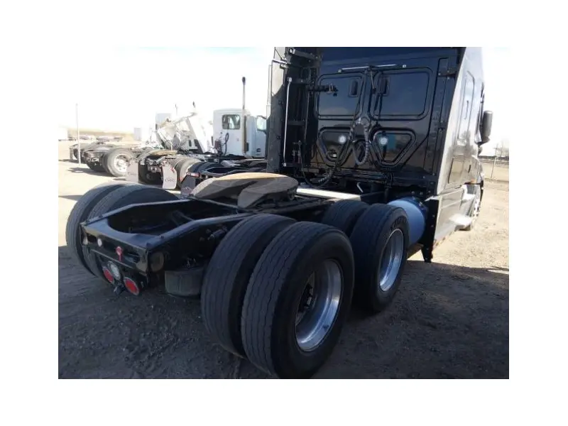 2024 FREIGHTLINER CASCADIA 126