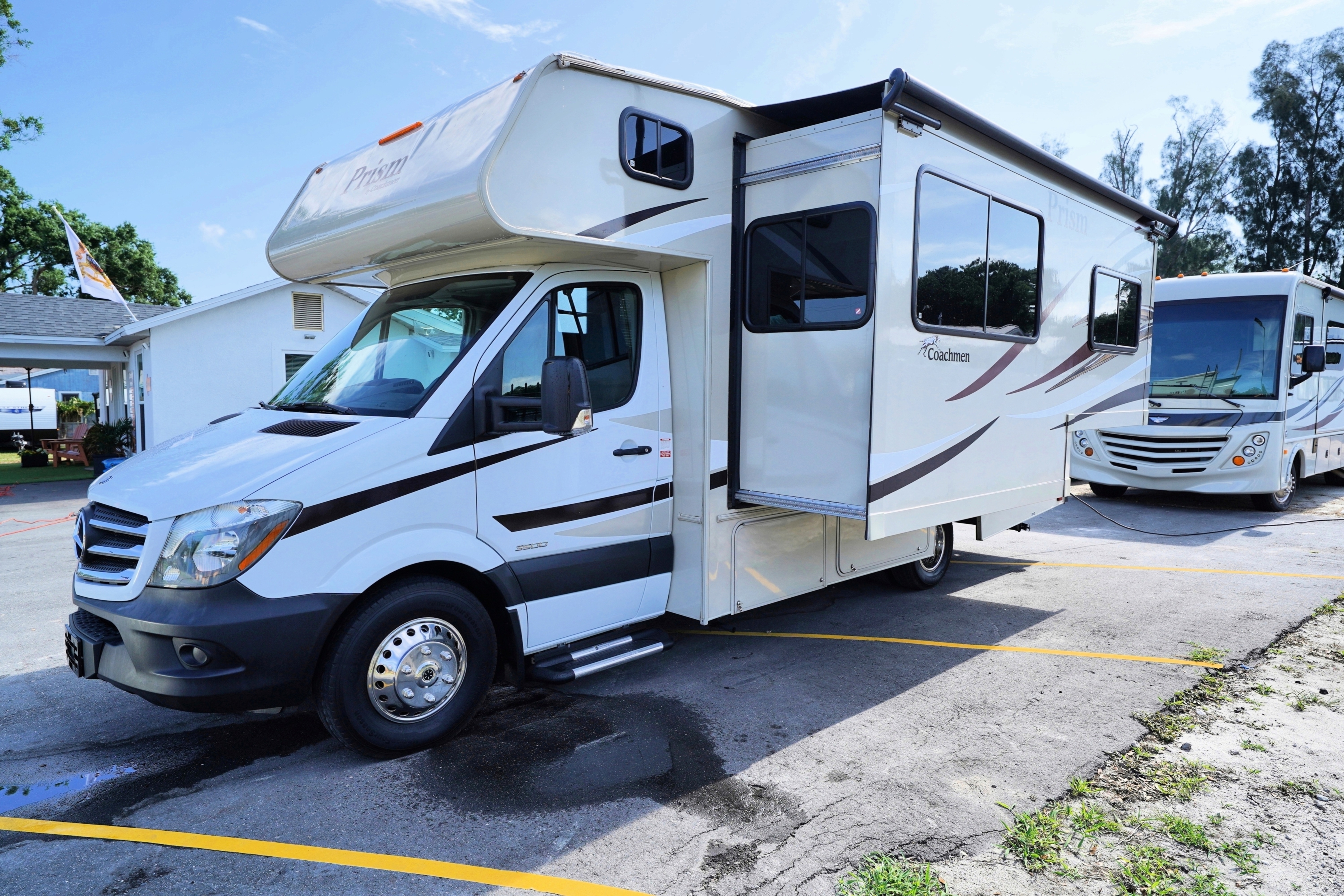 2016 Coachmen PRISM 2200 LE in gibsonton FL