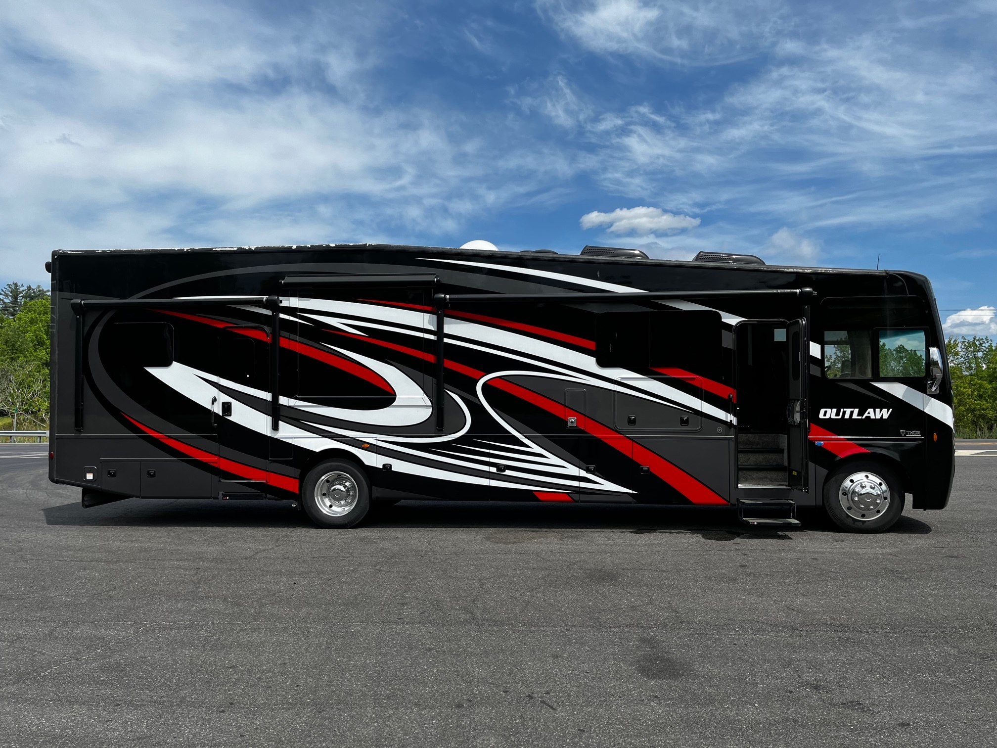 2021 Thor Motor Coach OUTLAW 38MB RV