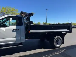 2025 FORD F550