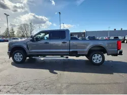 2025 FORD F250