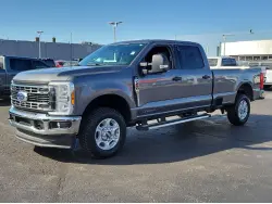 2025 FORD F250