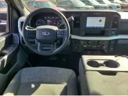 2025 FORD F250