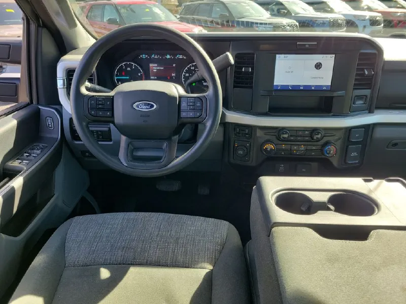 2025 FORD F250